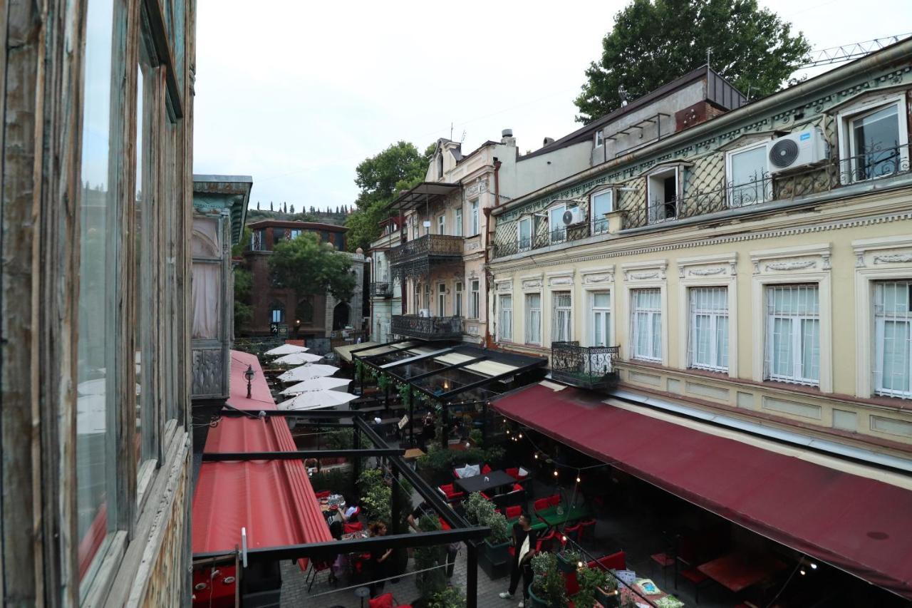 Erekle 8/10 Apartment Tbilisi Bagian luar foto