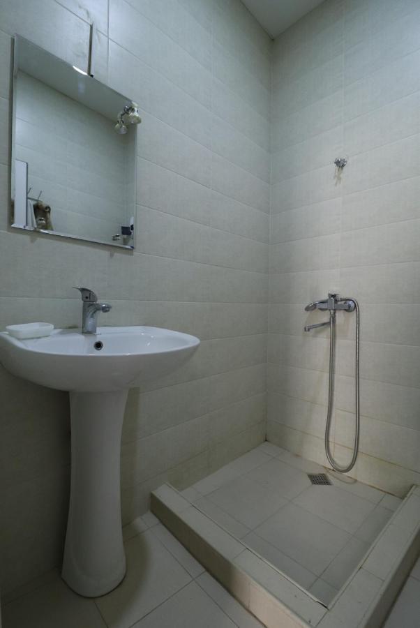 Erekle 8/10 Apartment Tbilisi Bagian luar foto
