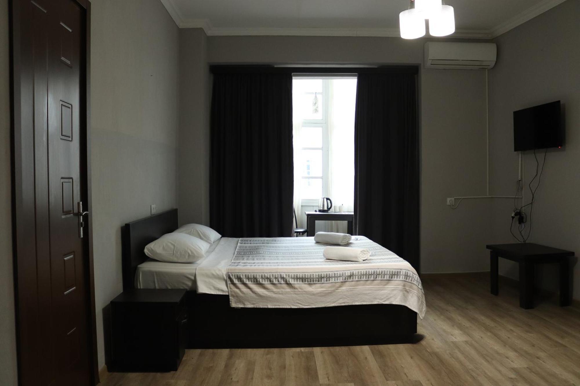 Erekle 8/10 Apartment Tbilisi Bagian luar foto